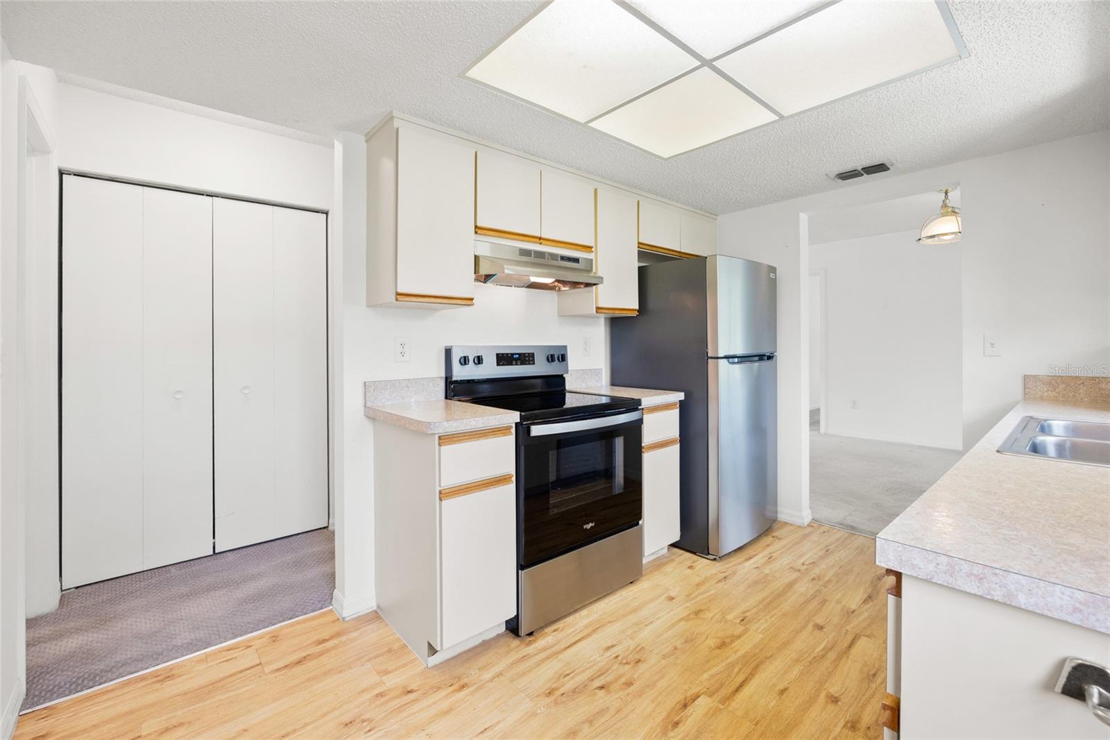 Image 19 of 43 For 6473 108th Street