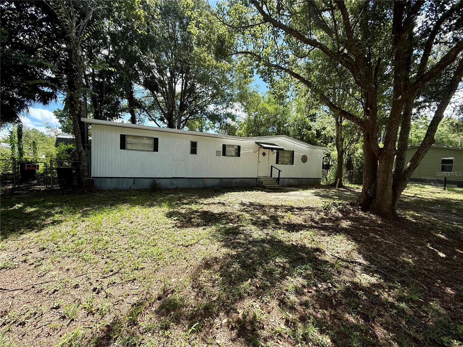 Image 2 of 12 For 5229 Knobhill Terrace