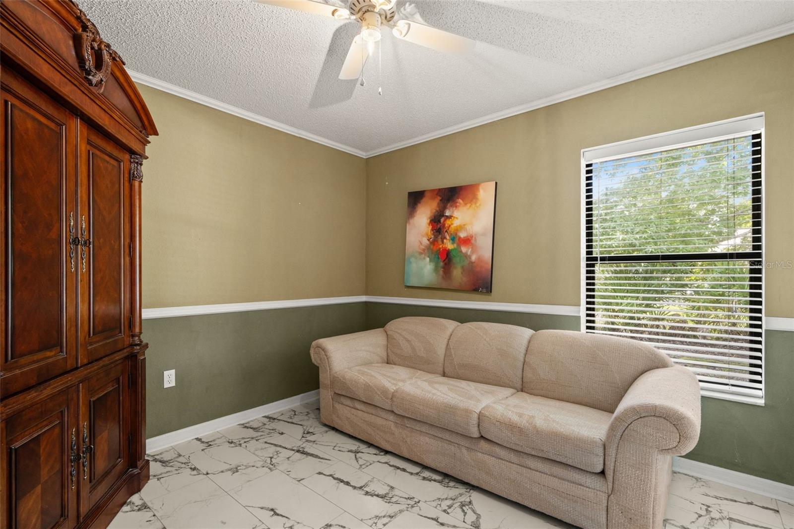Listing photo id 25 for 60 Cypress Boulevard E