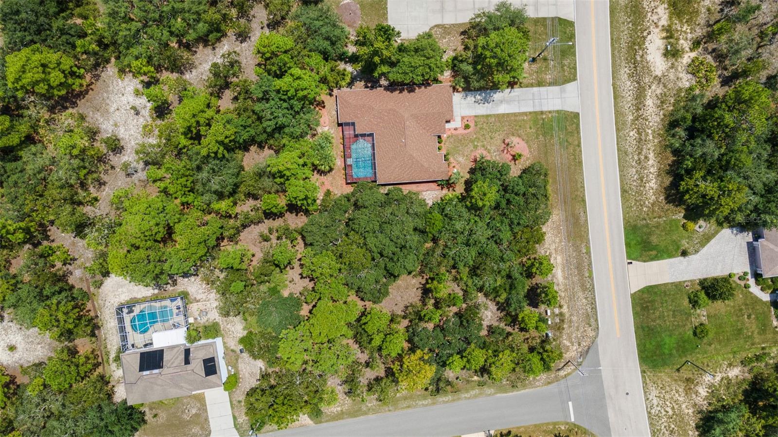 Listing photo id 49 for 60 Cypress Boulevard E