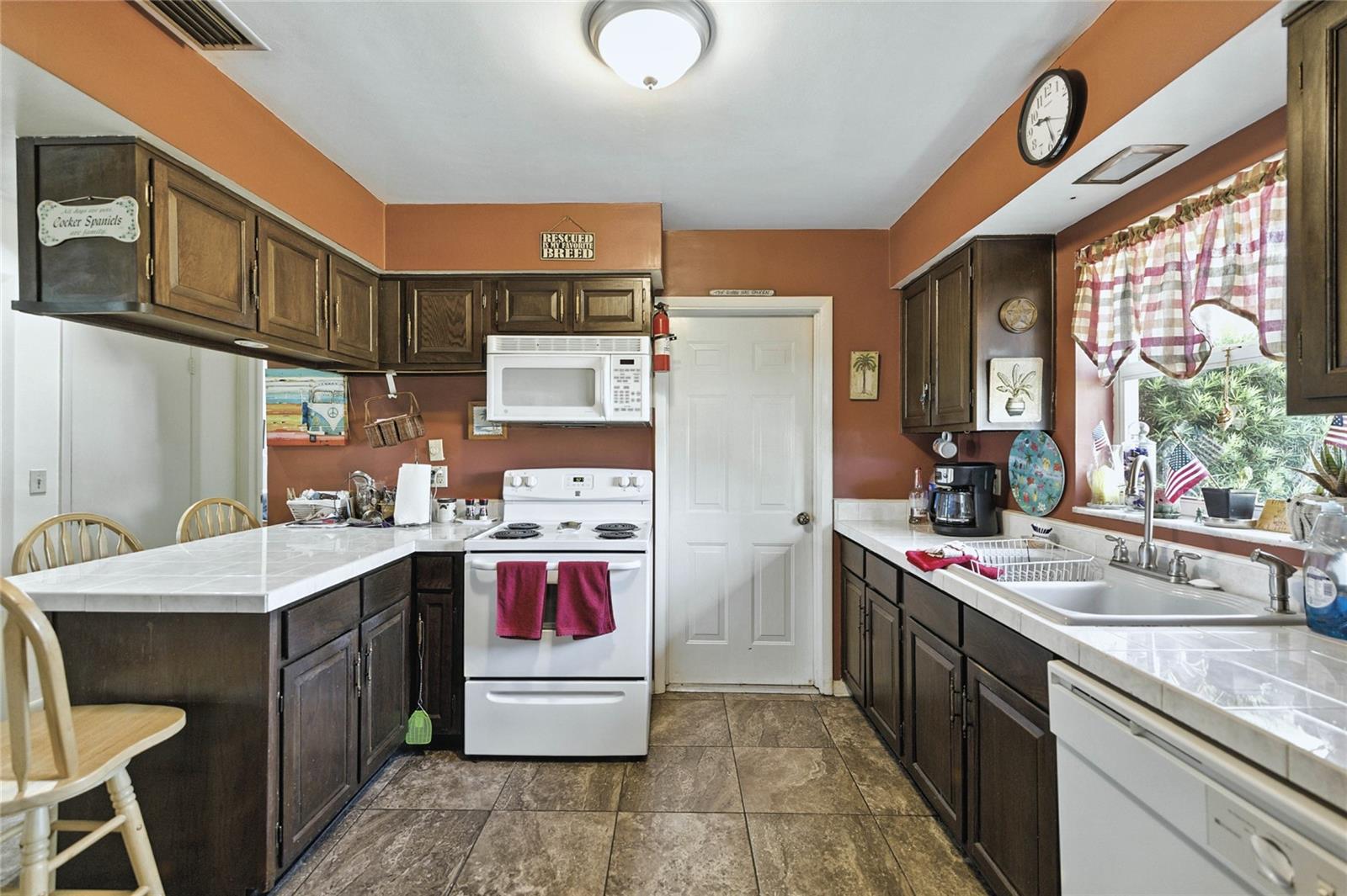 Image 12 of 30 For 9201 Caressa Way