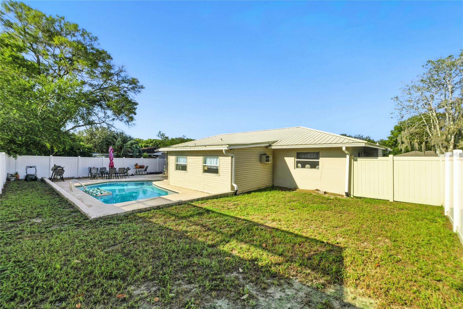 Image 23 of 30 For 9201 Caressa Way