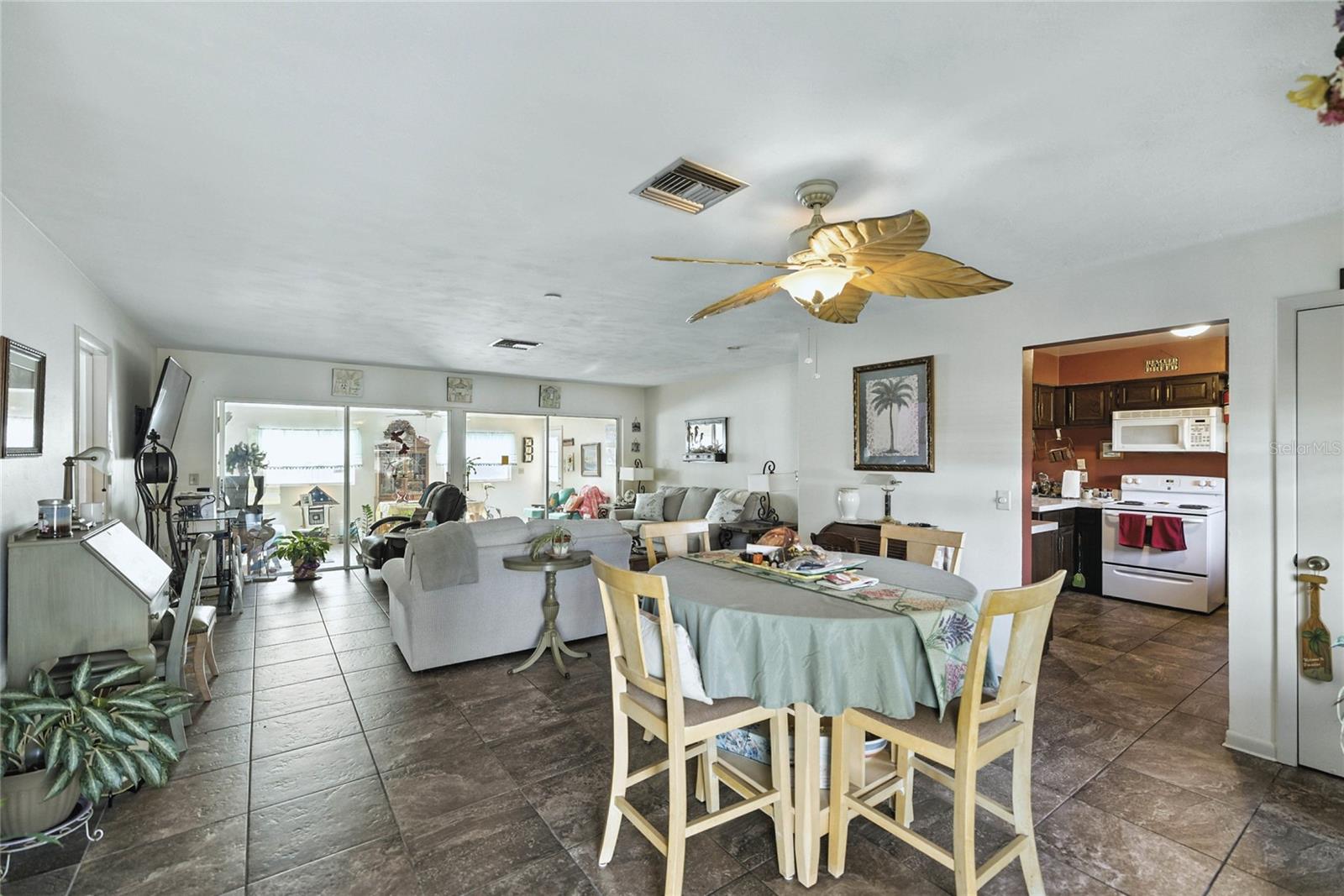 Image 6 of 30 For 9201 Caressa Way