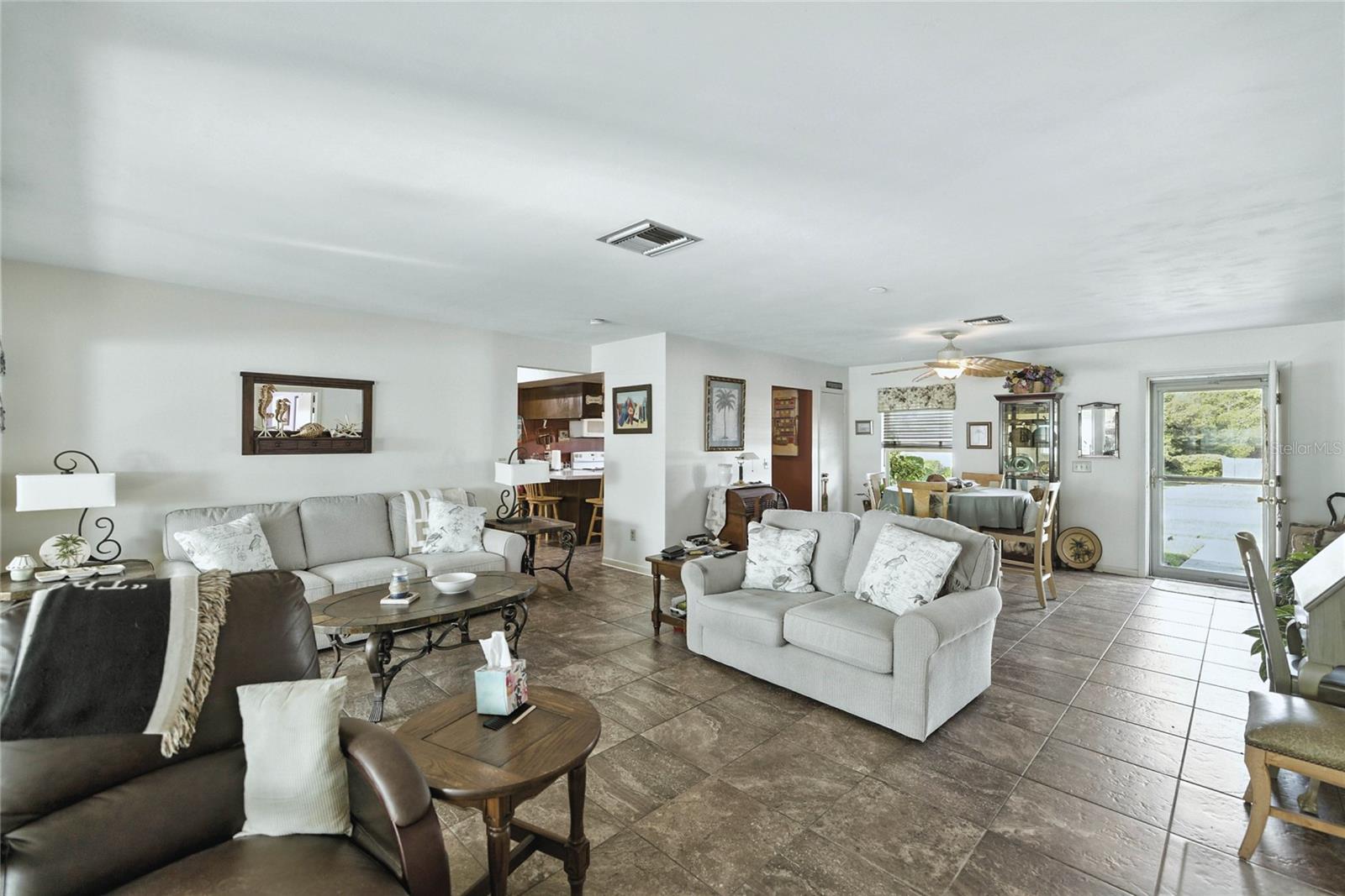 Image 8 of 30 For 9201 Caressa Way