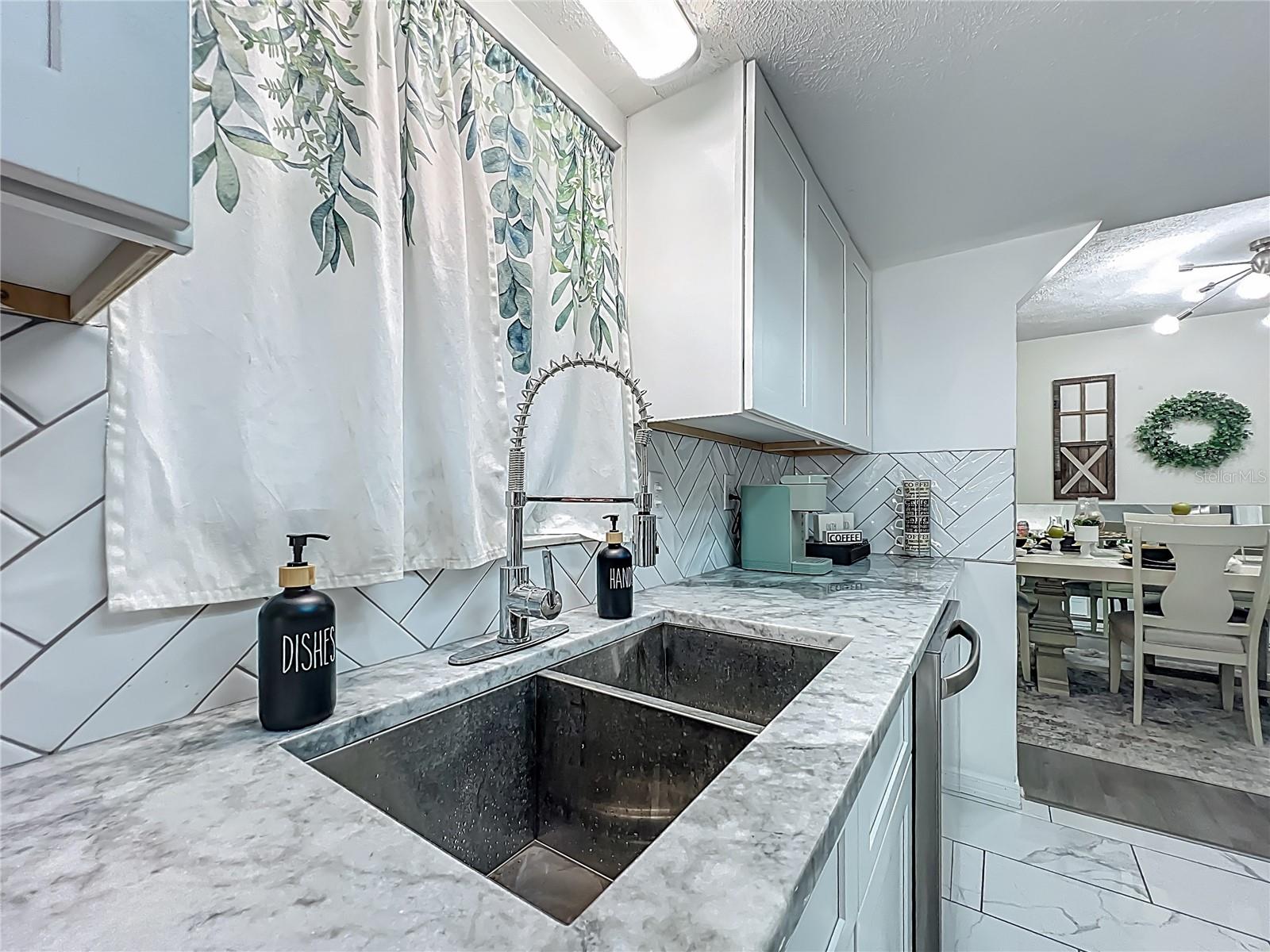 Image 19 of 64 For 5010 5th Place