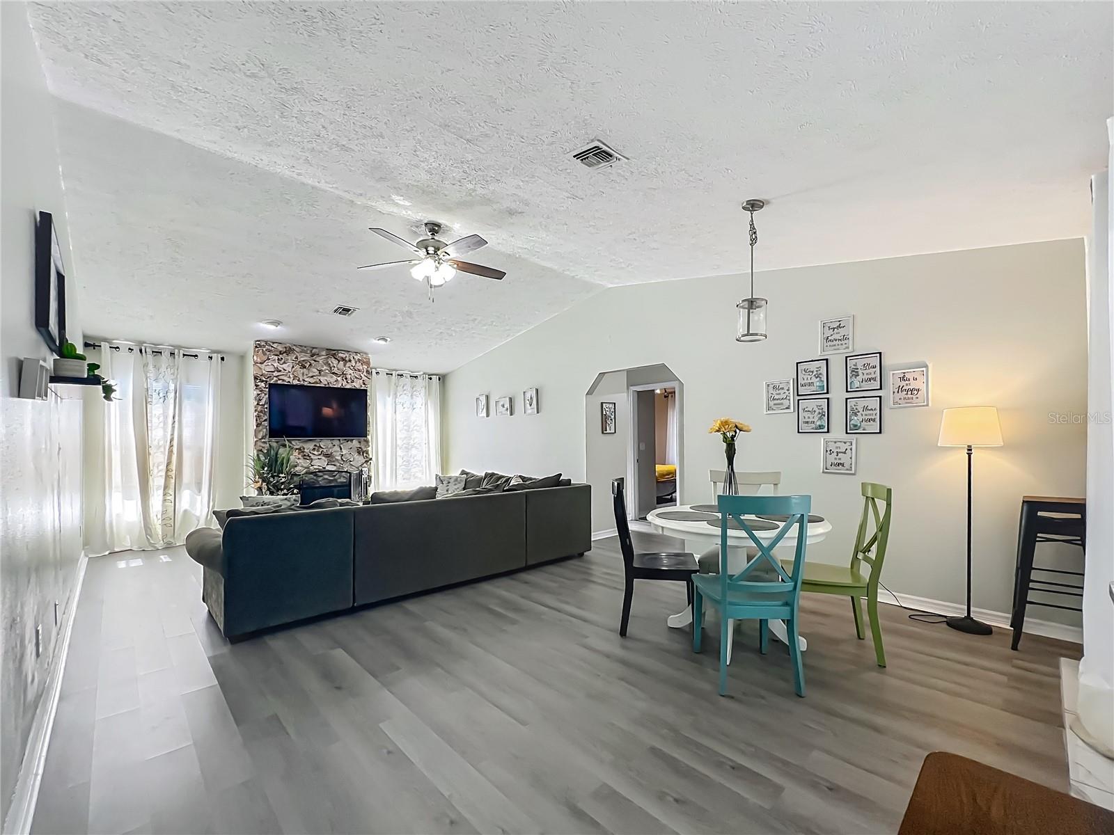 Image 24 of 64 For 5010 5th Place