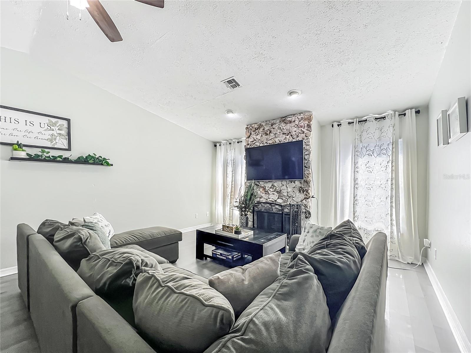 Image 27 of 64 For 5010 5th Place