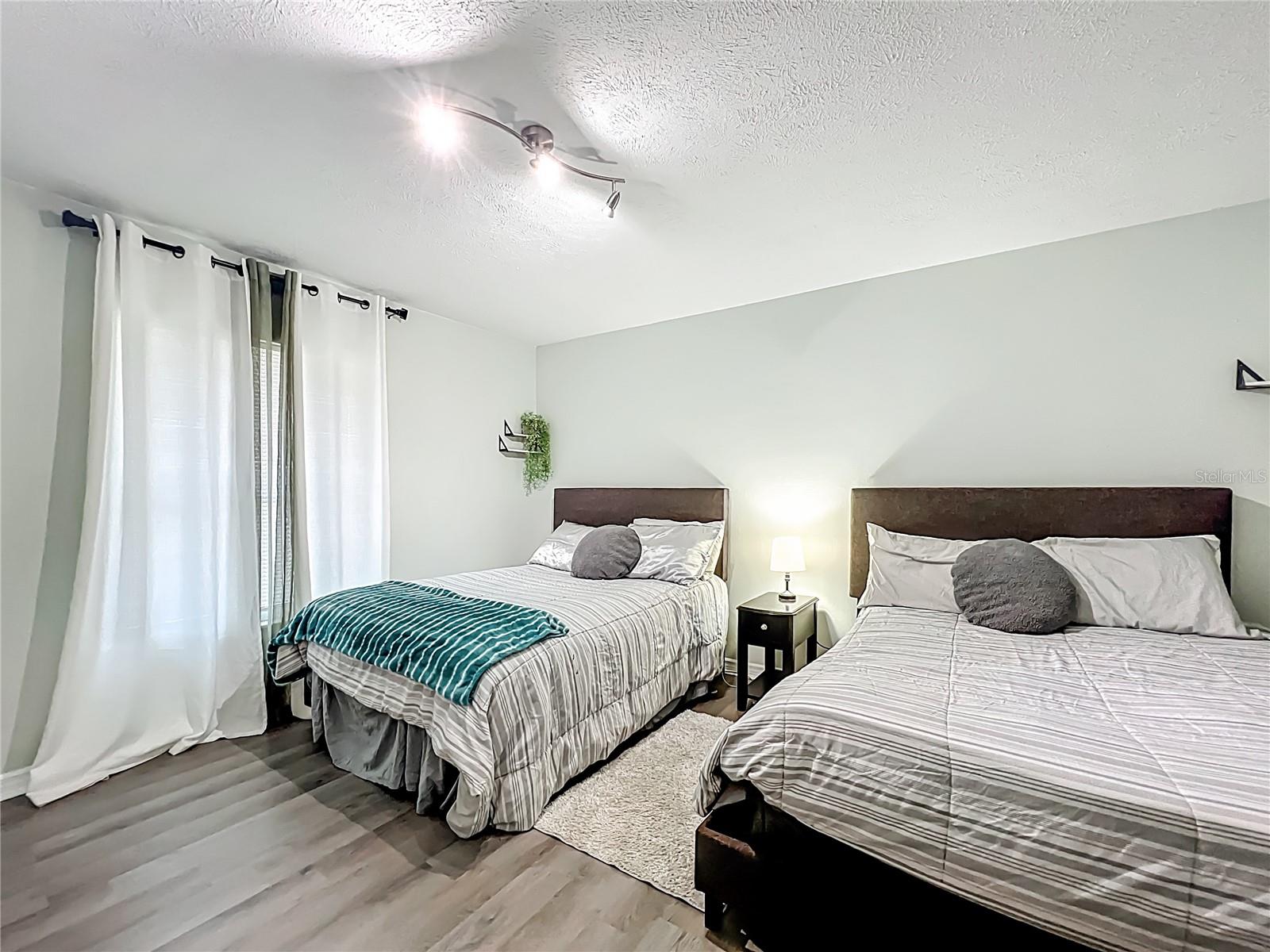 Image 40 of 64 For 5010 5th Place