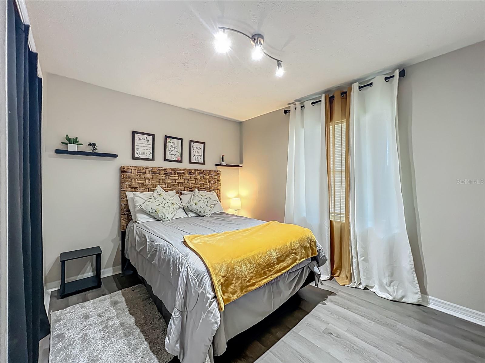 Image 43 of 64 For 5010 5th Place