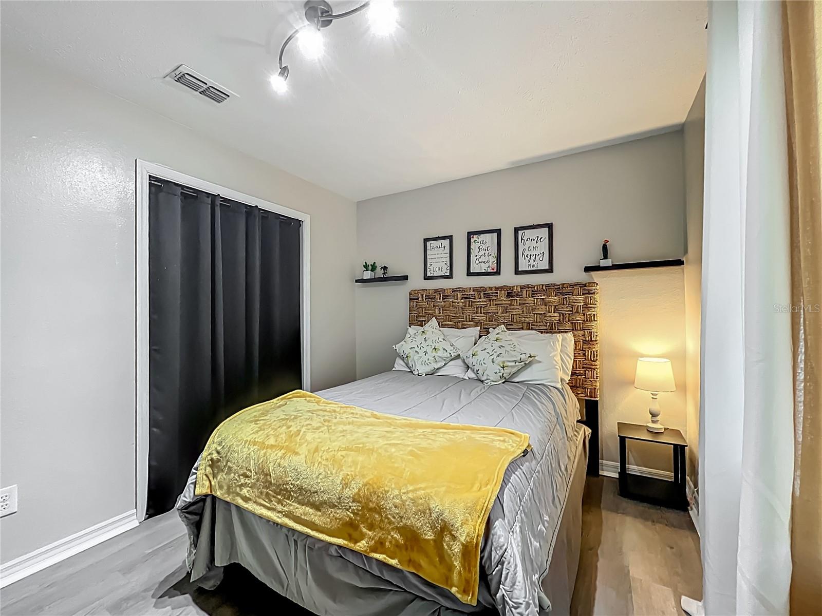 Image 44 of 64 For 5010 5th Place