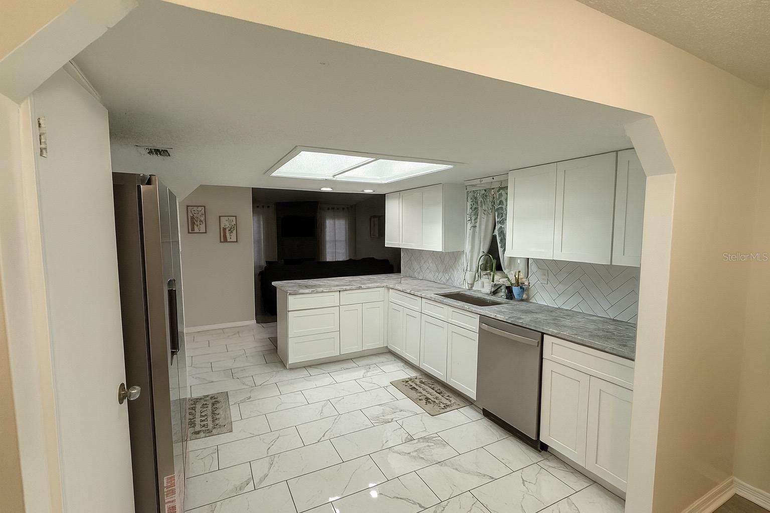 Image 6 of 64 For 5010 5th Place