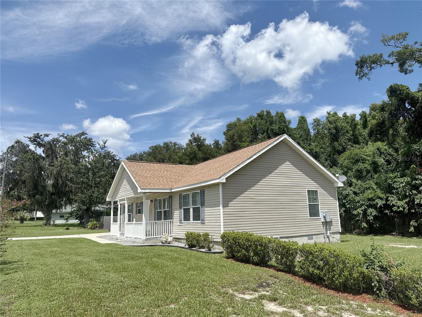 Image 15 of 17 For 202 Gibson Street