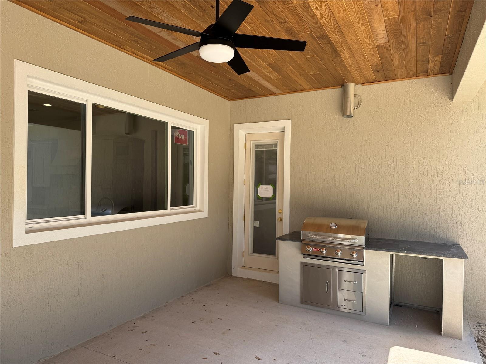 Image 4 of 13 For 2882 29 Court