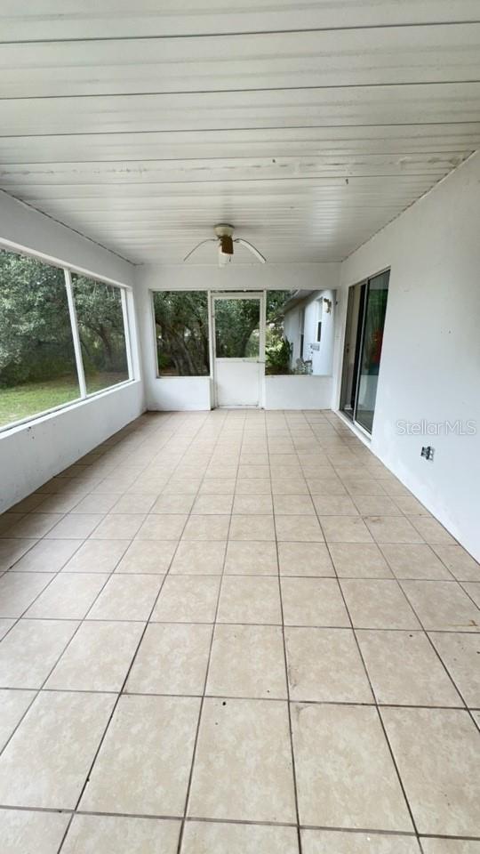 Image 6 of 13 For 5140 159th Street