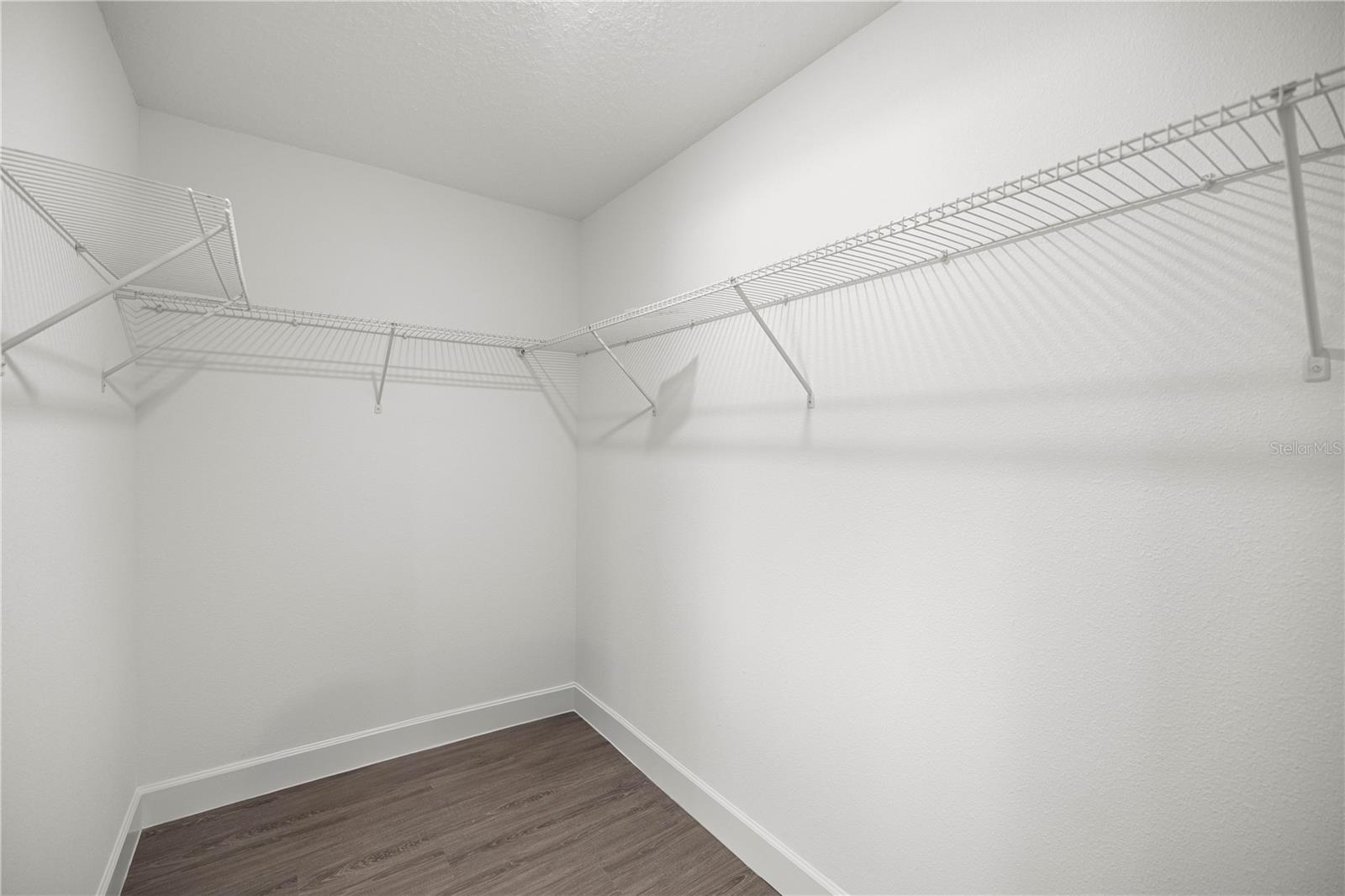 Image 15 of 32 For 7 Guava Place Pass