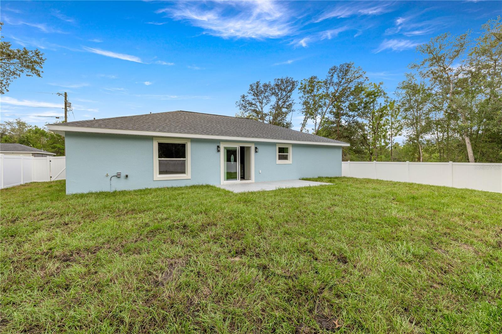 Image 24 of 32 For 7 Guava Place Pass