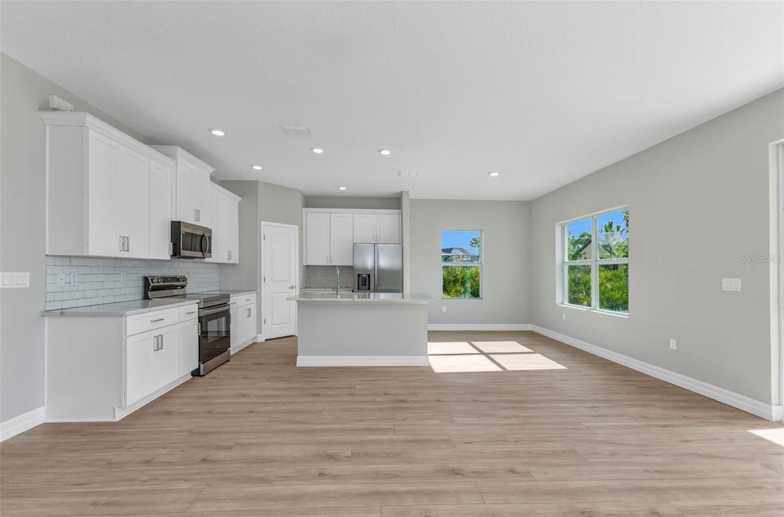 Image 30 of 68 For 134 Green Oak Park