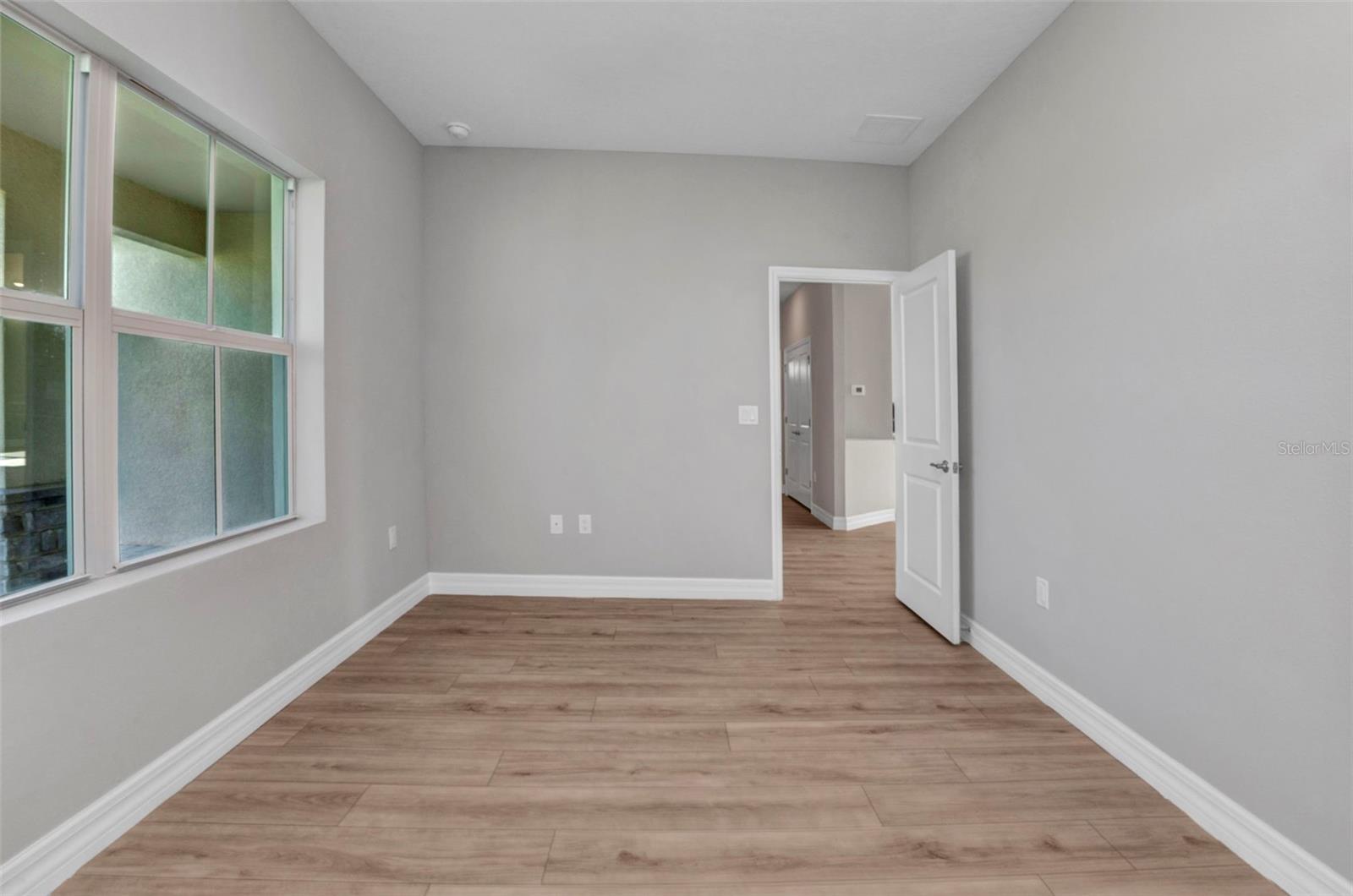 Image 47 of 68 For 134 Green Oak Park