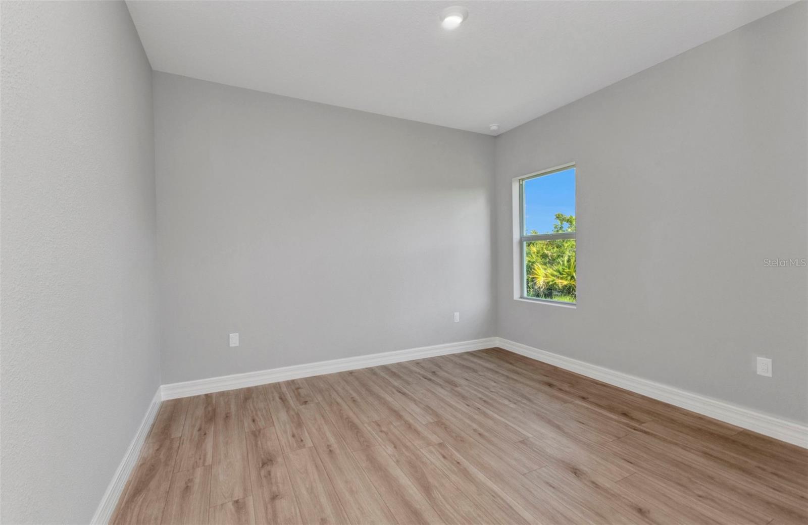 Image 50 of 68 For 134 Green Oak Park