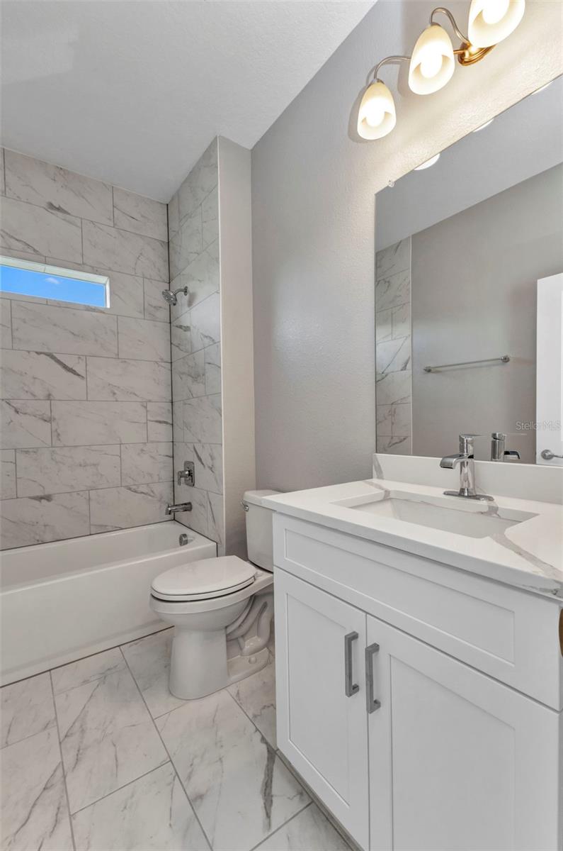 Image 60 of 68 For 134 Green Oak Park