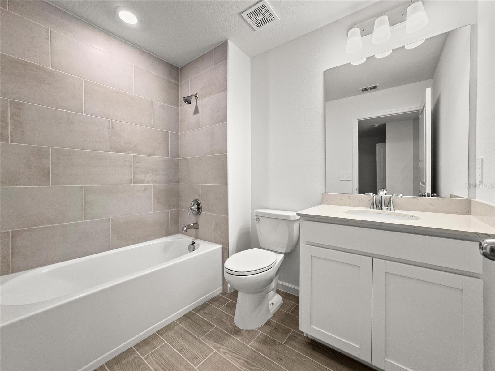 Image 18 of 28 For 3594 37th Court