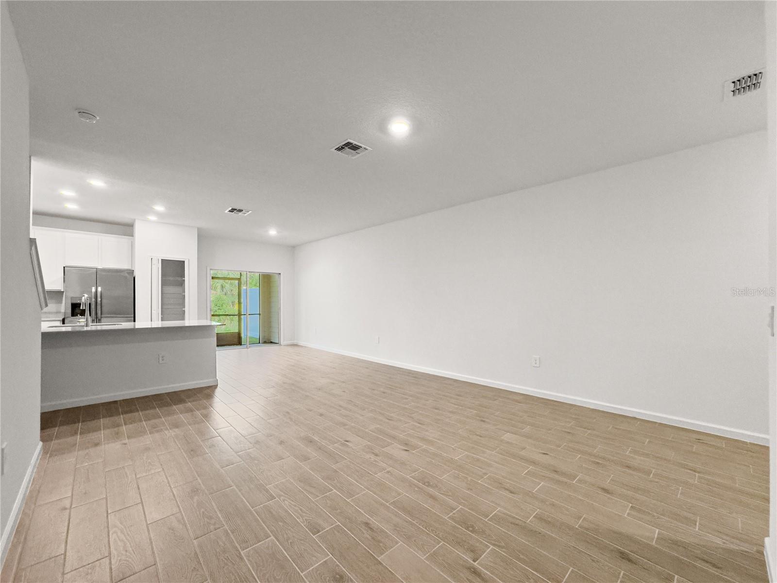 Image 6 of 28 For 3594 37th Court
