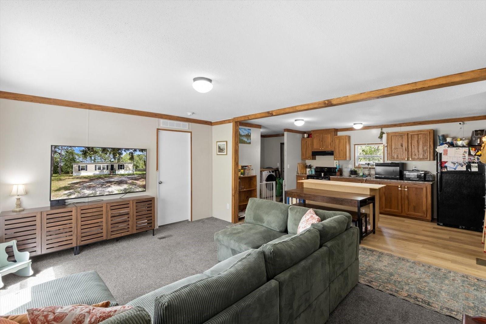 Image 7 of 28 For 5709 Leopard Point