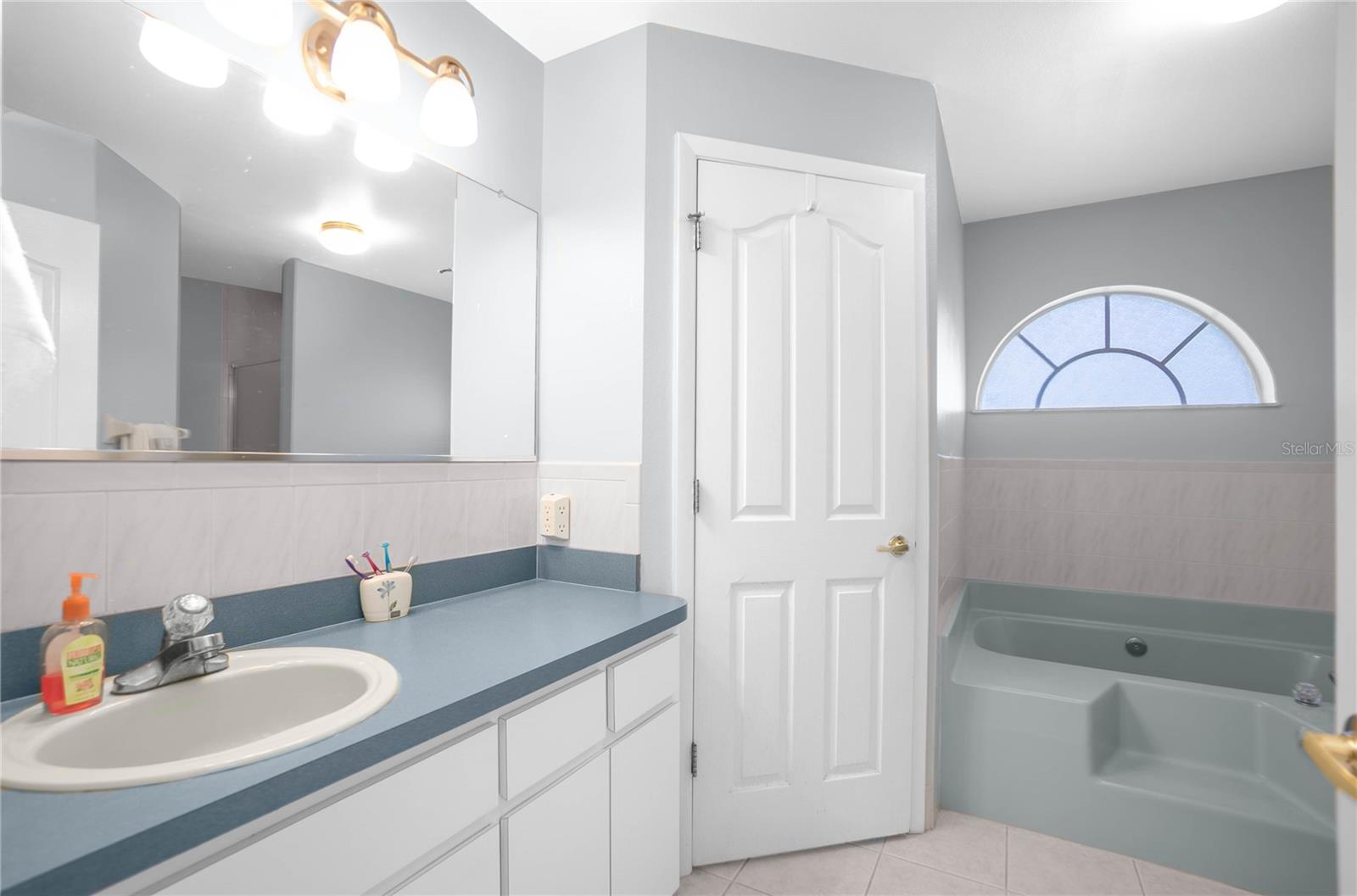 Image 15 of 32 For 1905 Hoylake Terrace