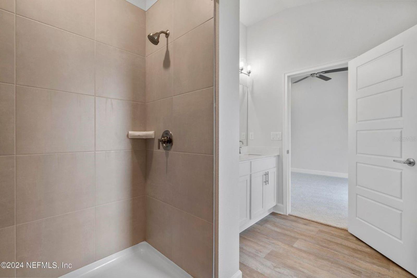 Image 10 of 21 For 2178 23rd Loop
