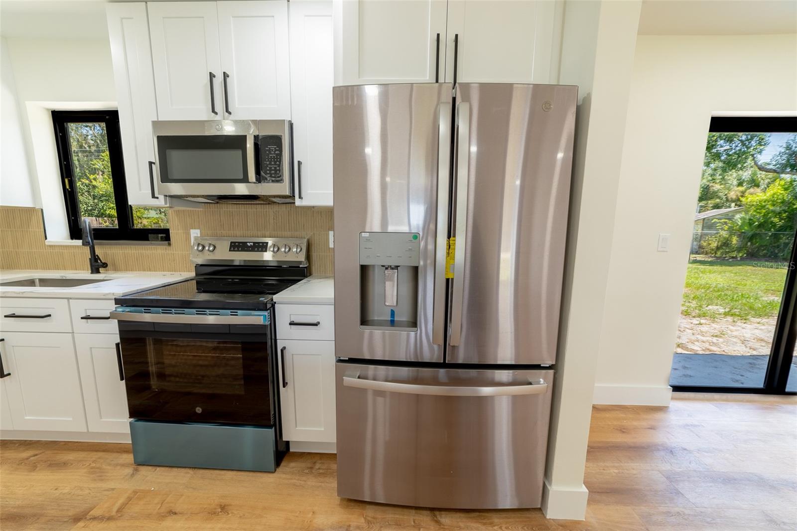 Image 10 of 70 For 809 12th Street