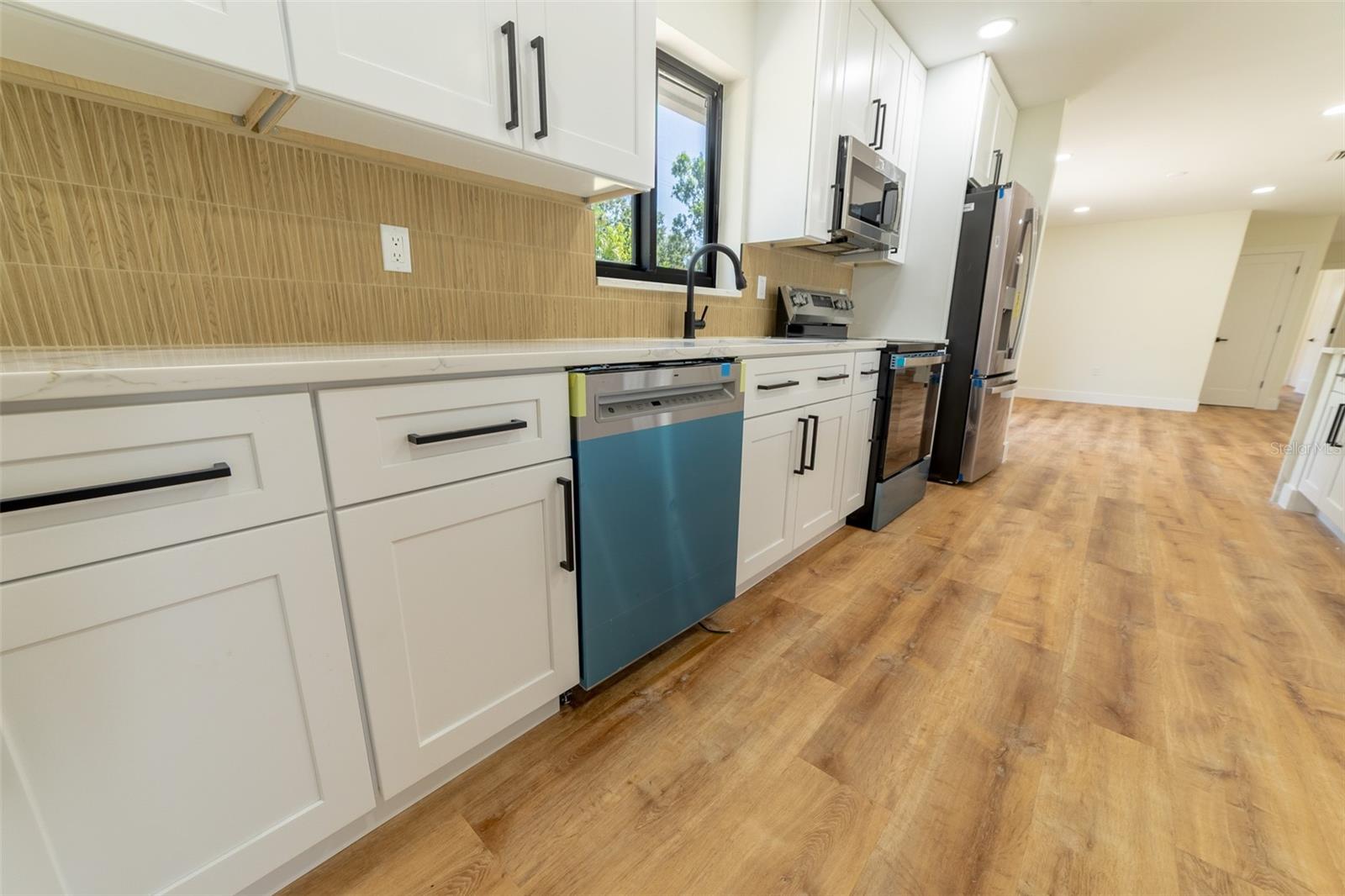 Image 13 of 70 For 809 12th Street
