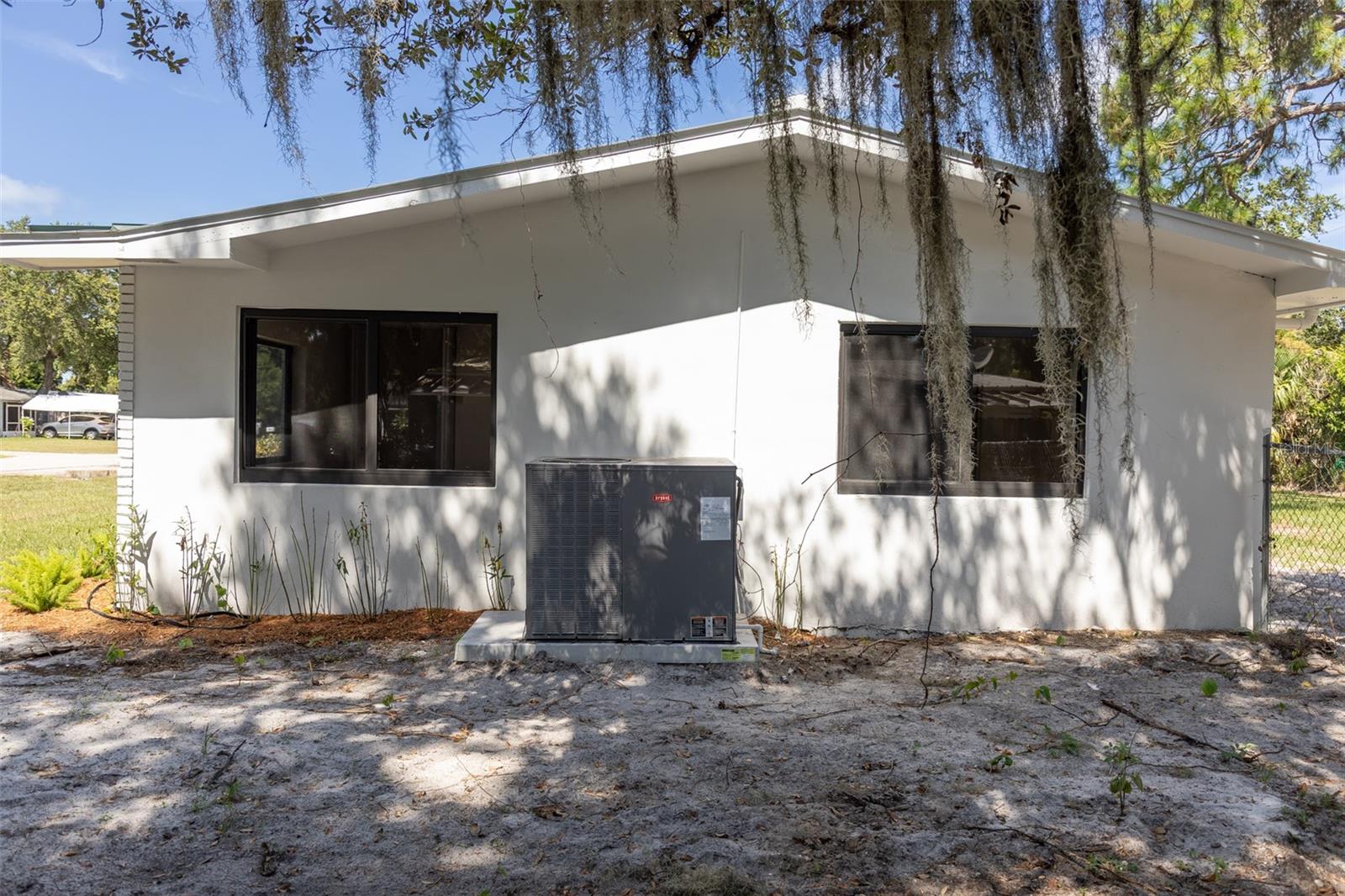 Image 40 of 70 For 809 12th Street