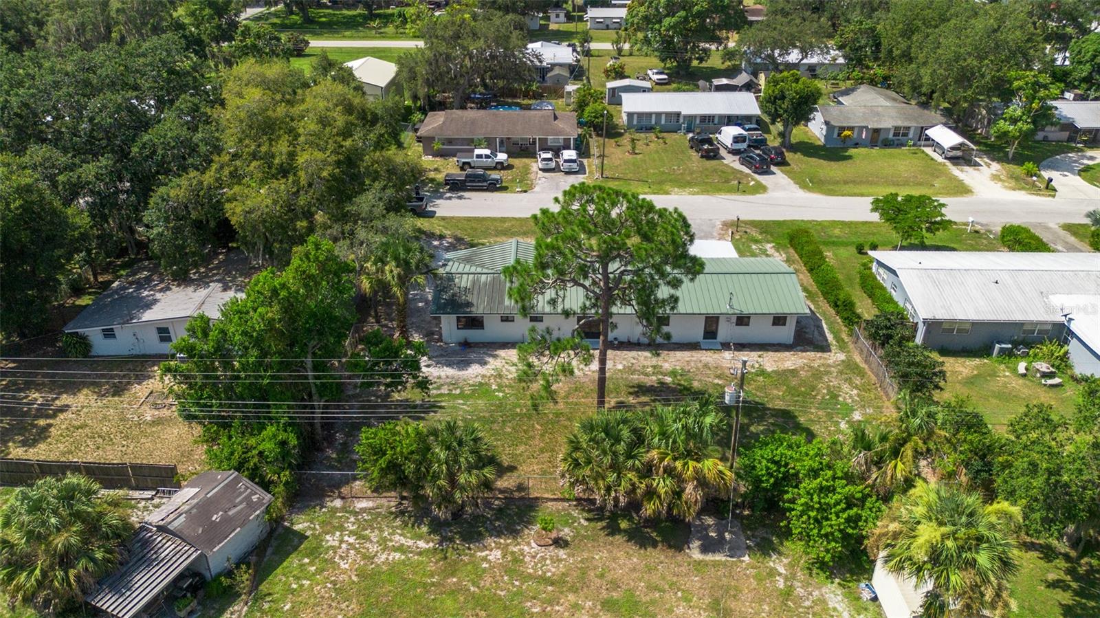 Image 52 of 70 For 809 12th Street