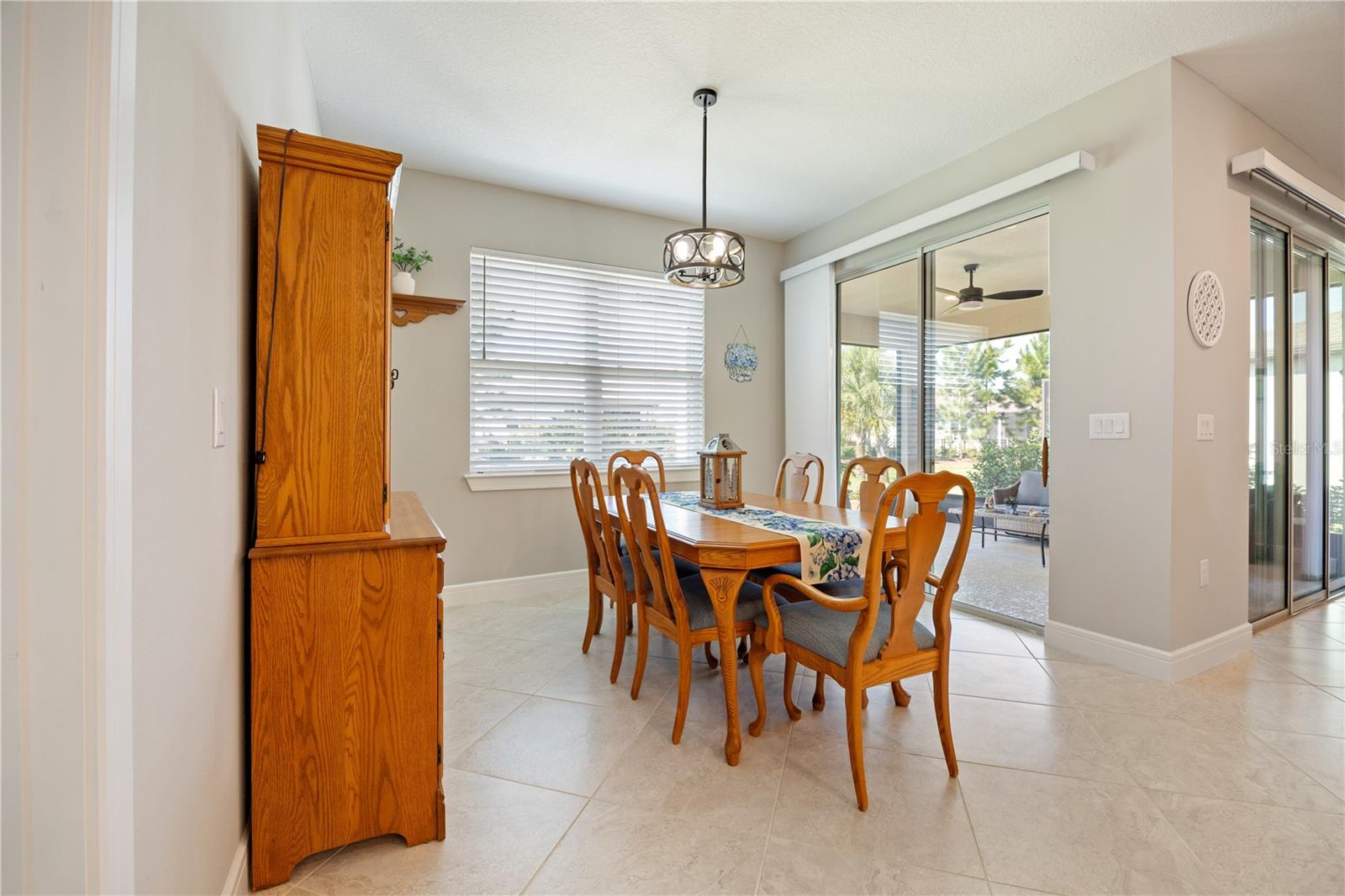 Image 11 of 60 For 9470 52nd Loop