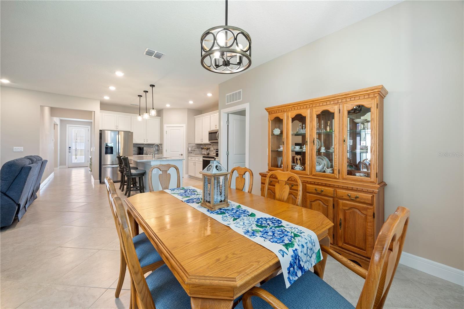 Image 13 of 60 For 9470 52nd Loop