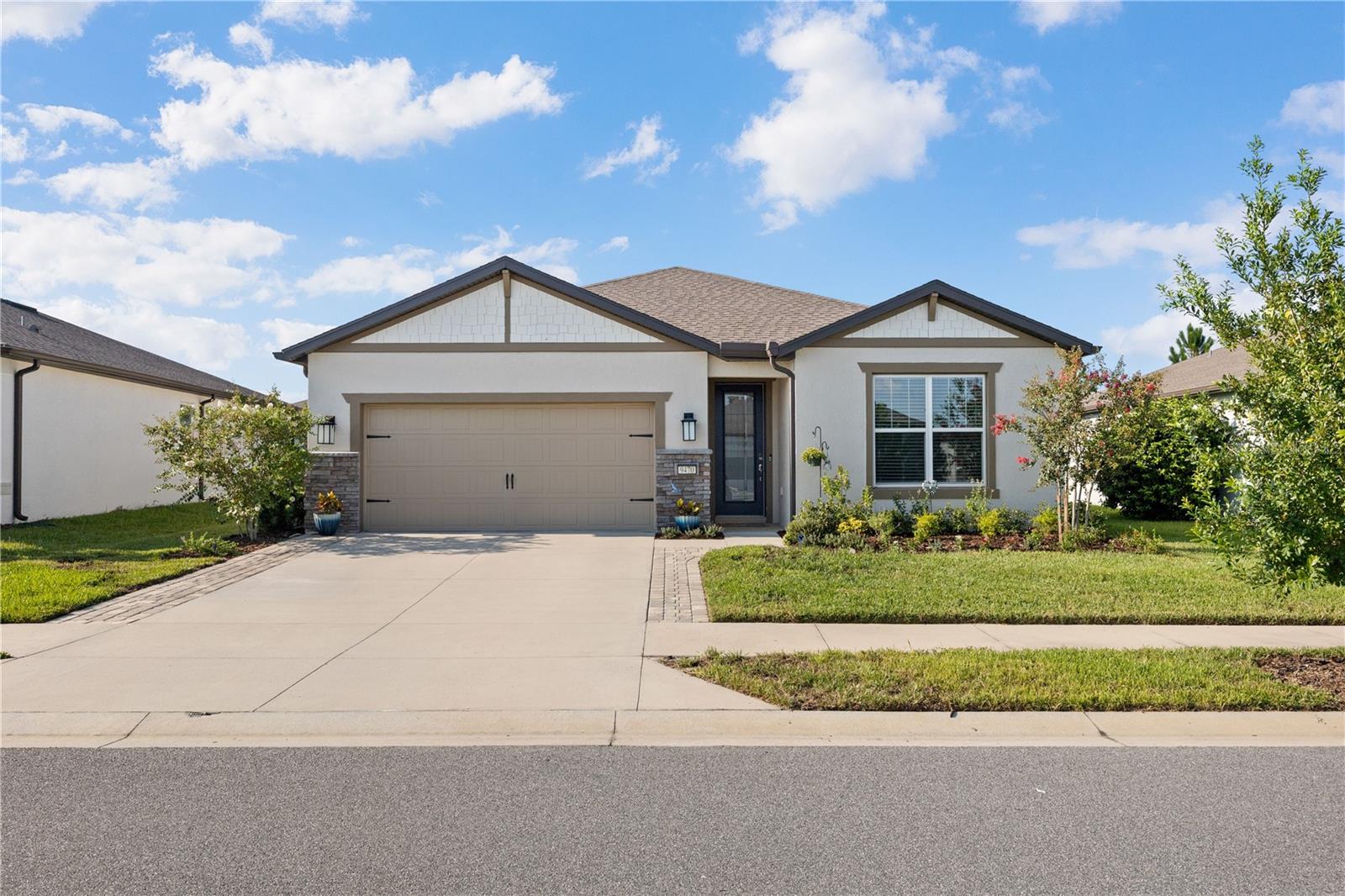 Image 2 of 60 For 9470 52nd Loop