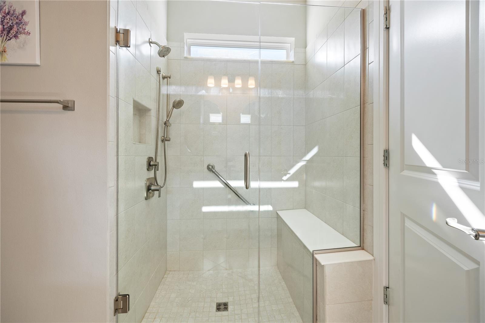 Image 20 of 60 For 9470 52nd Loop