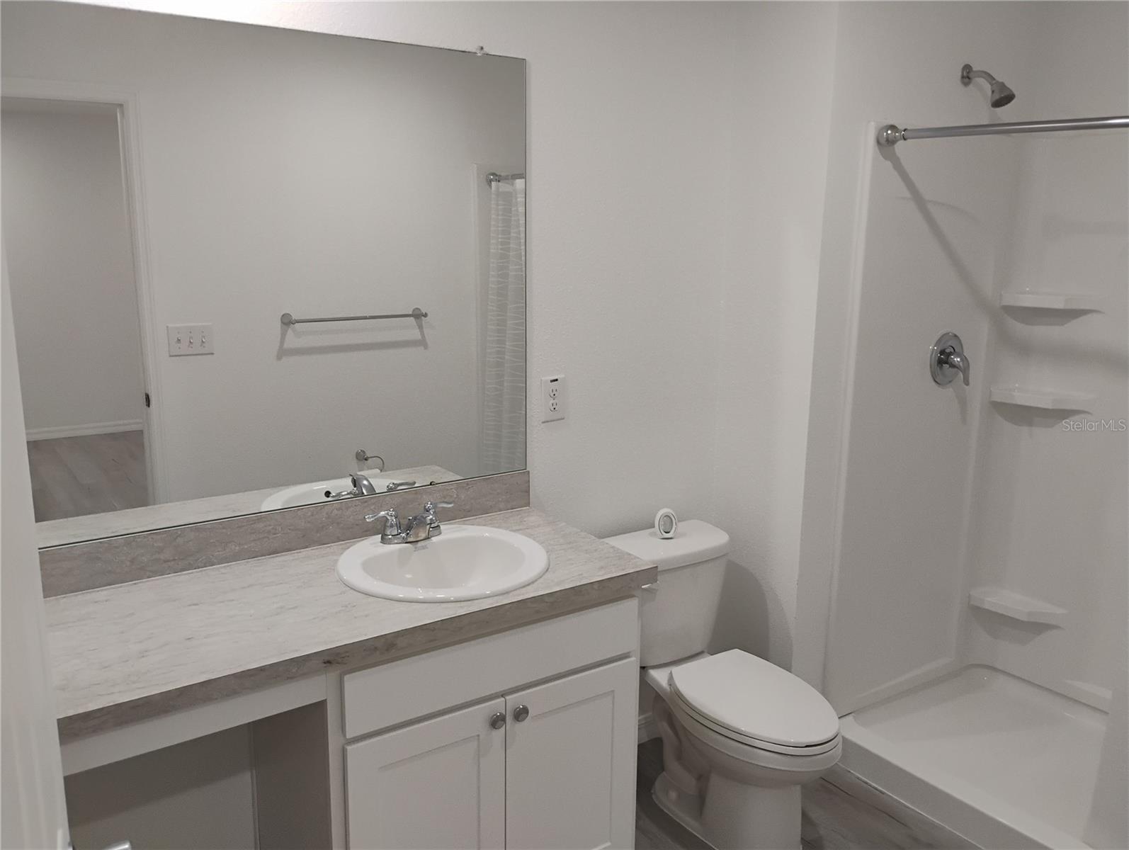 Image 5 of 8 For 5998 154th Place Road