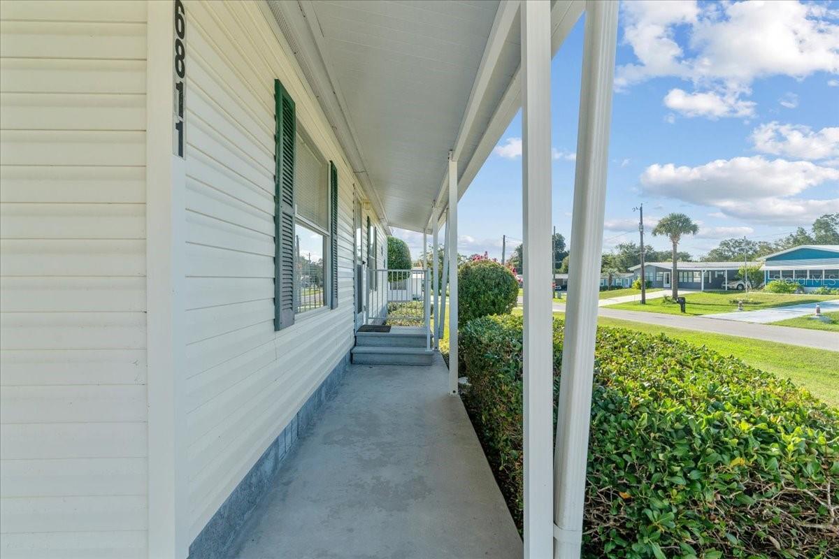 Image 6 of 42 For 6811 3rd Place