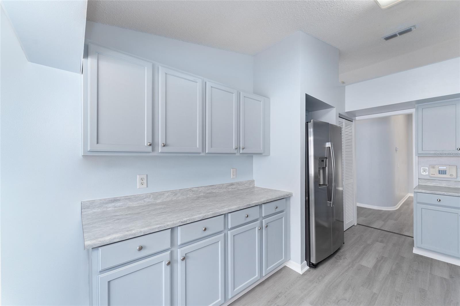 Image 22 of 57 For 9253 91st Circle