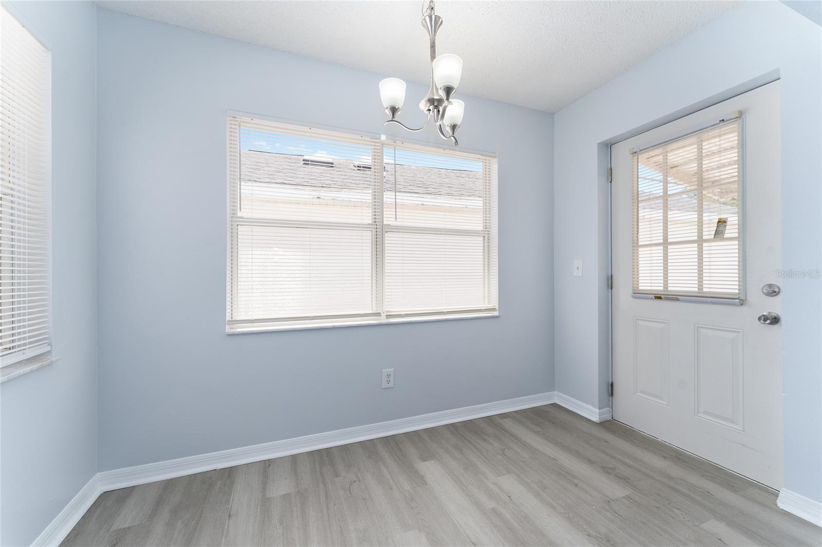 Image 24 of 57 For 9253 91st Circle