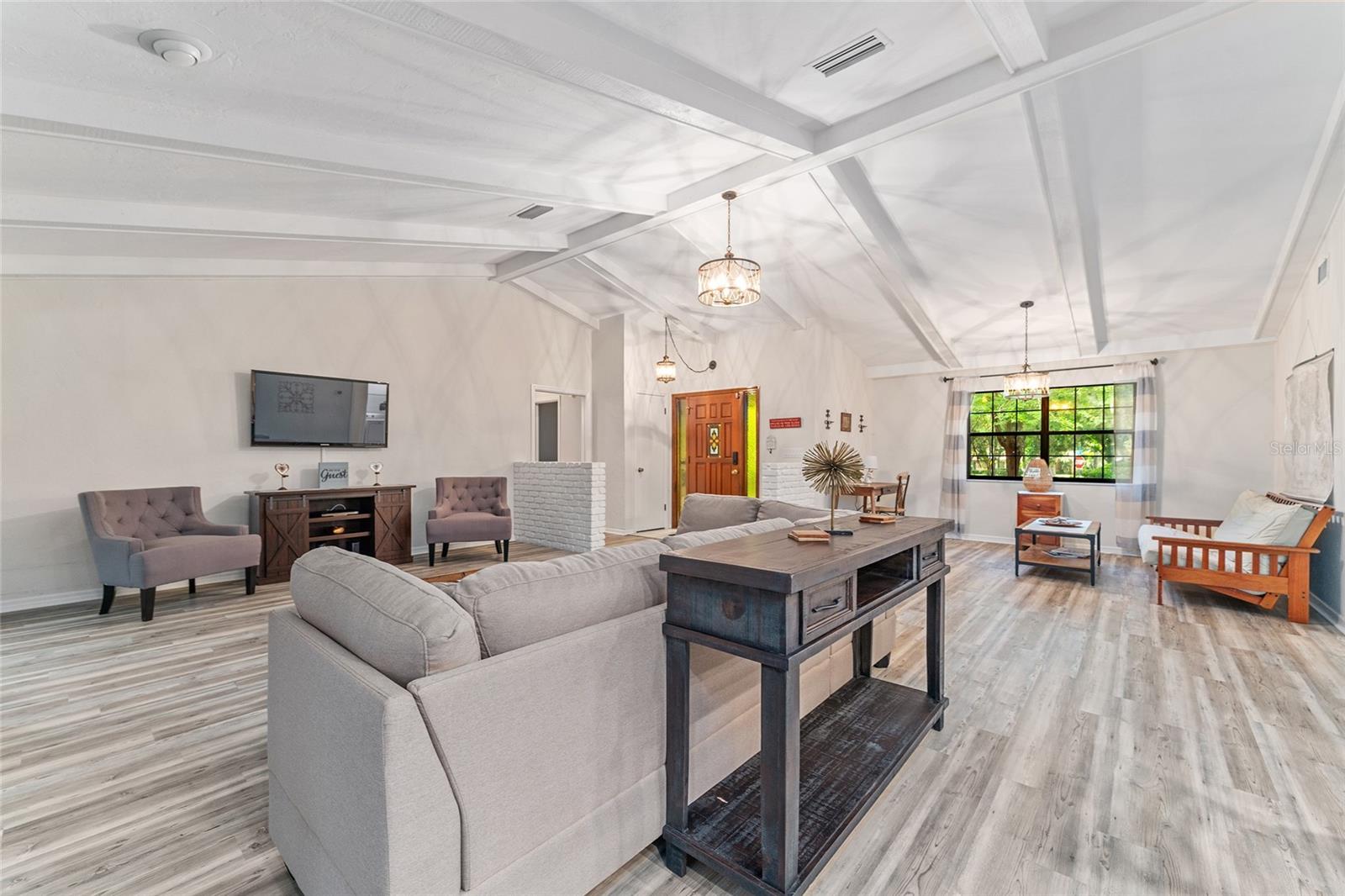 Image 13 of 72 For 8101 46th Street