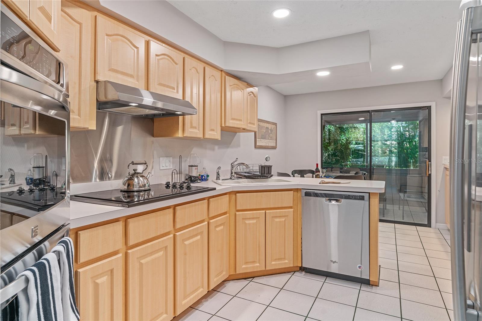 Image 28 of 72 For 8101 46th Street