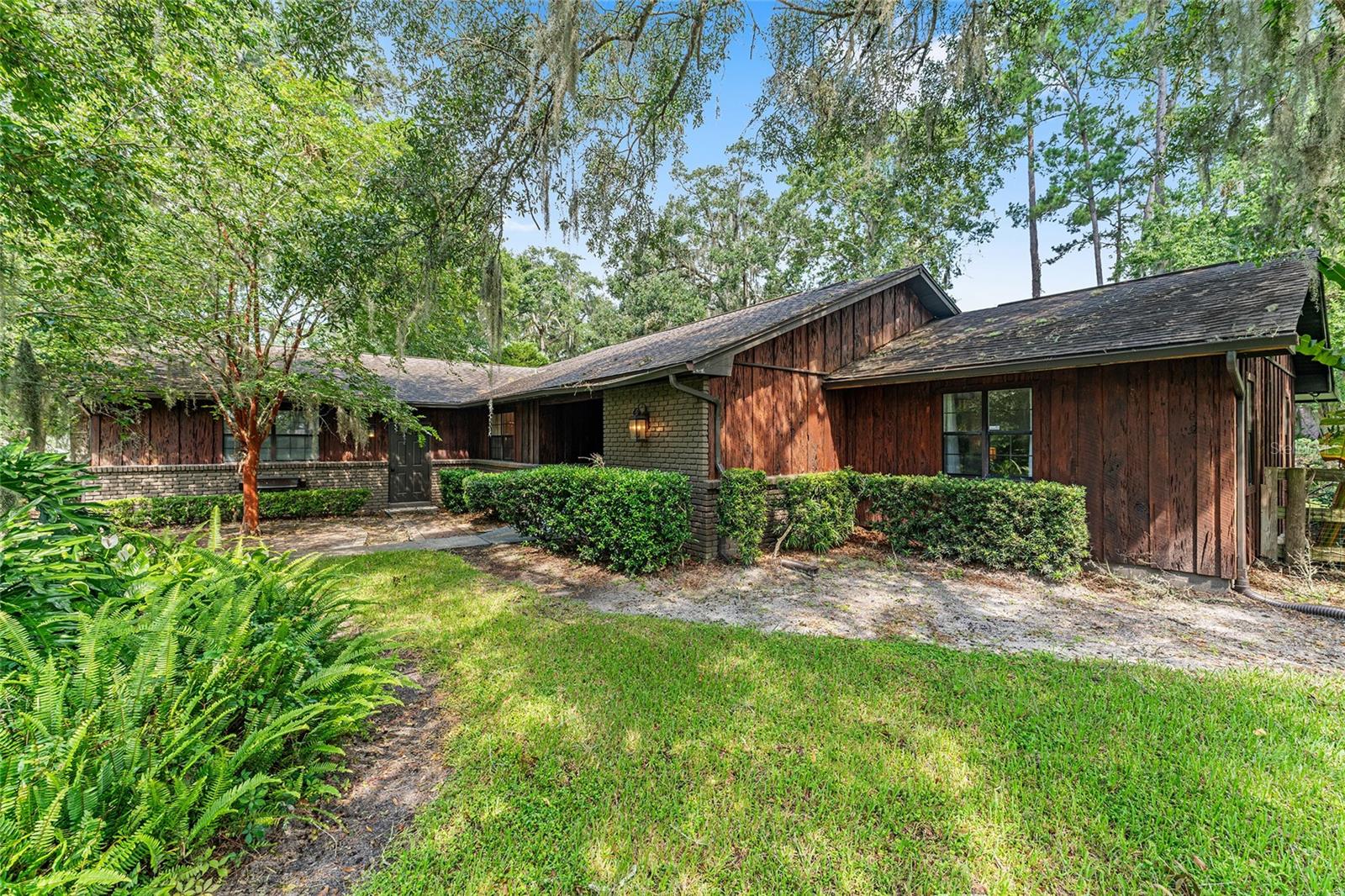 Image 3 of 72 For 8101 46th Street