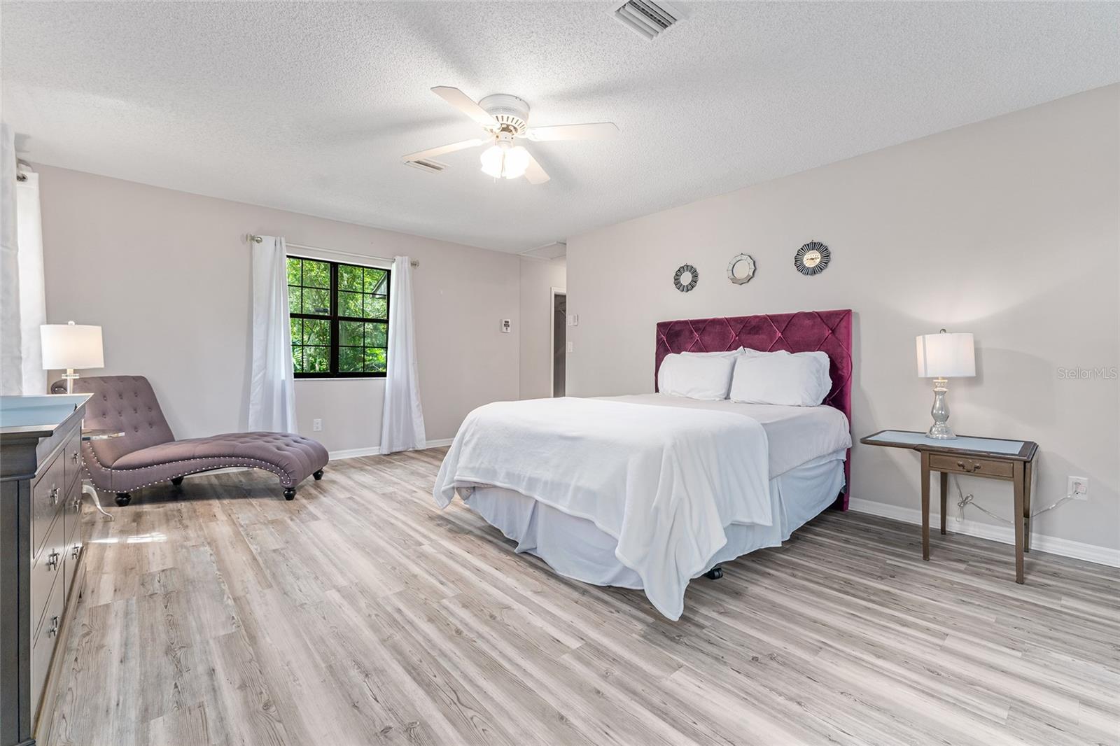 Image 41 of 72 For 8101 46th Street
