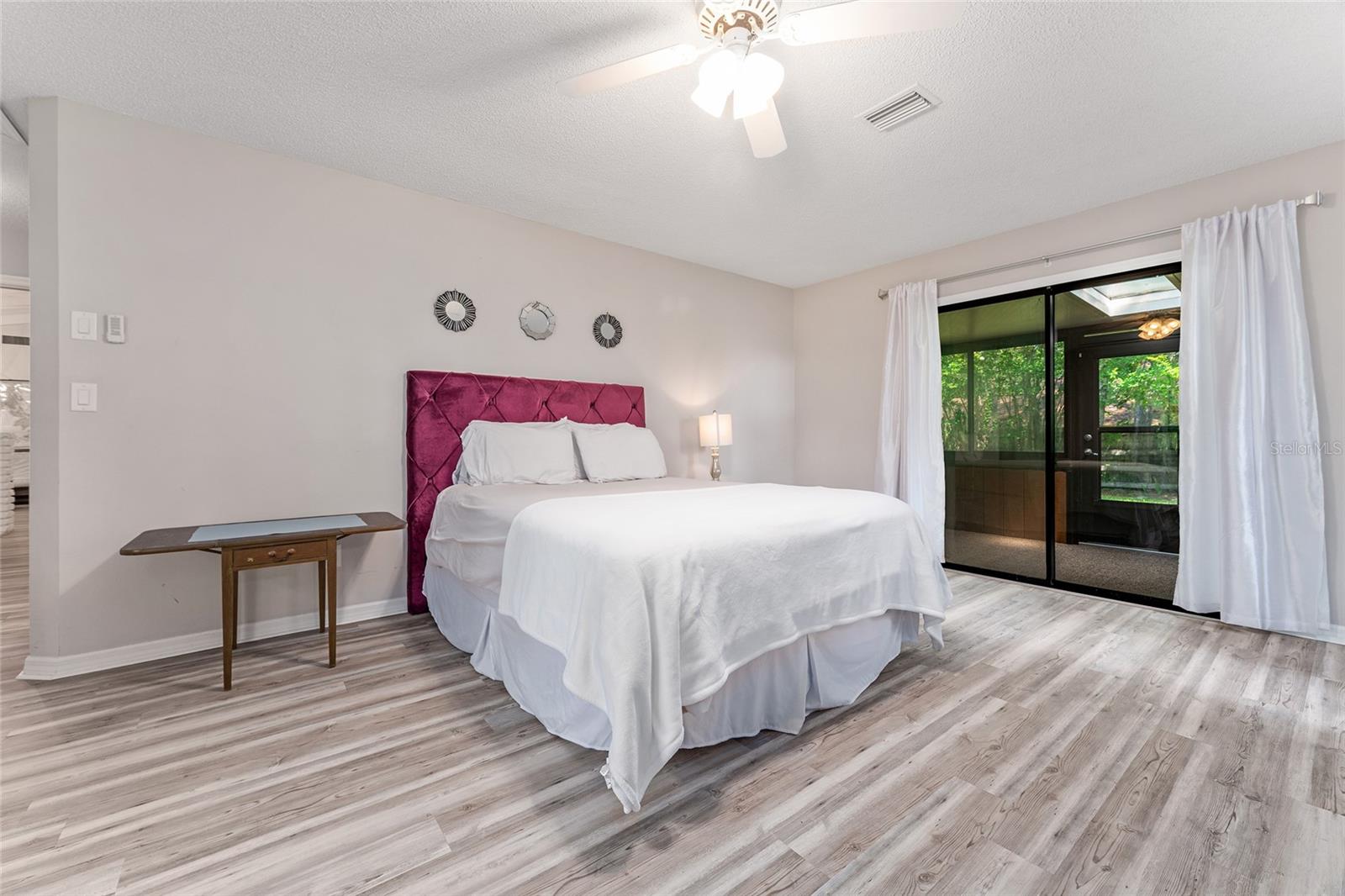 Image 42 of 72 For 8101 46th Street