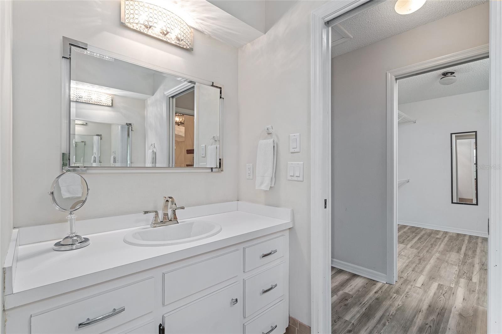 Image 43 of 72 For 8101 46th Street