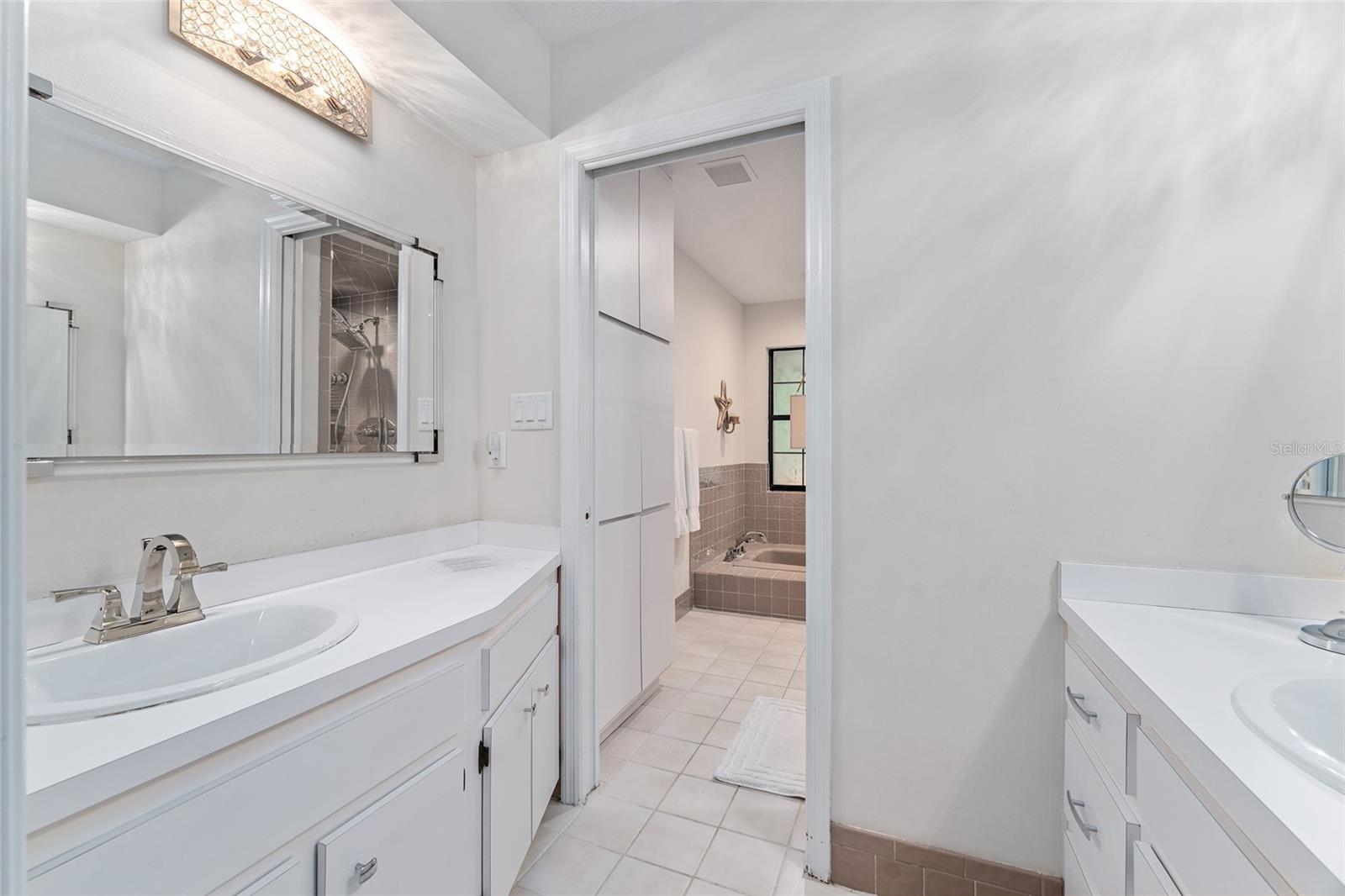Image 44 of 72 For 8101 46th Street