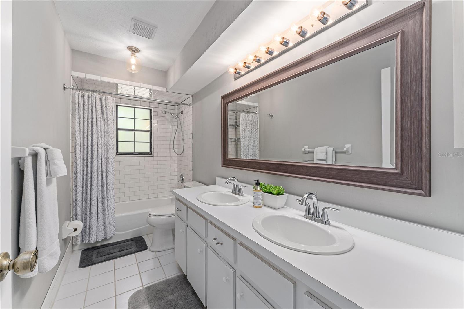 Image 53 of 72 For 8101 46th Street