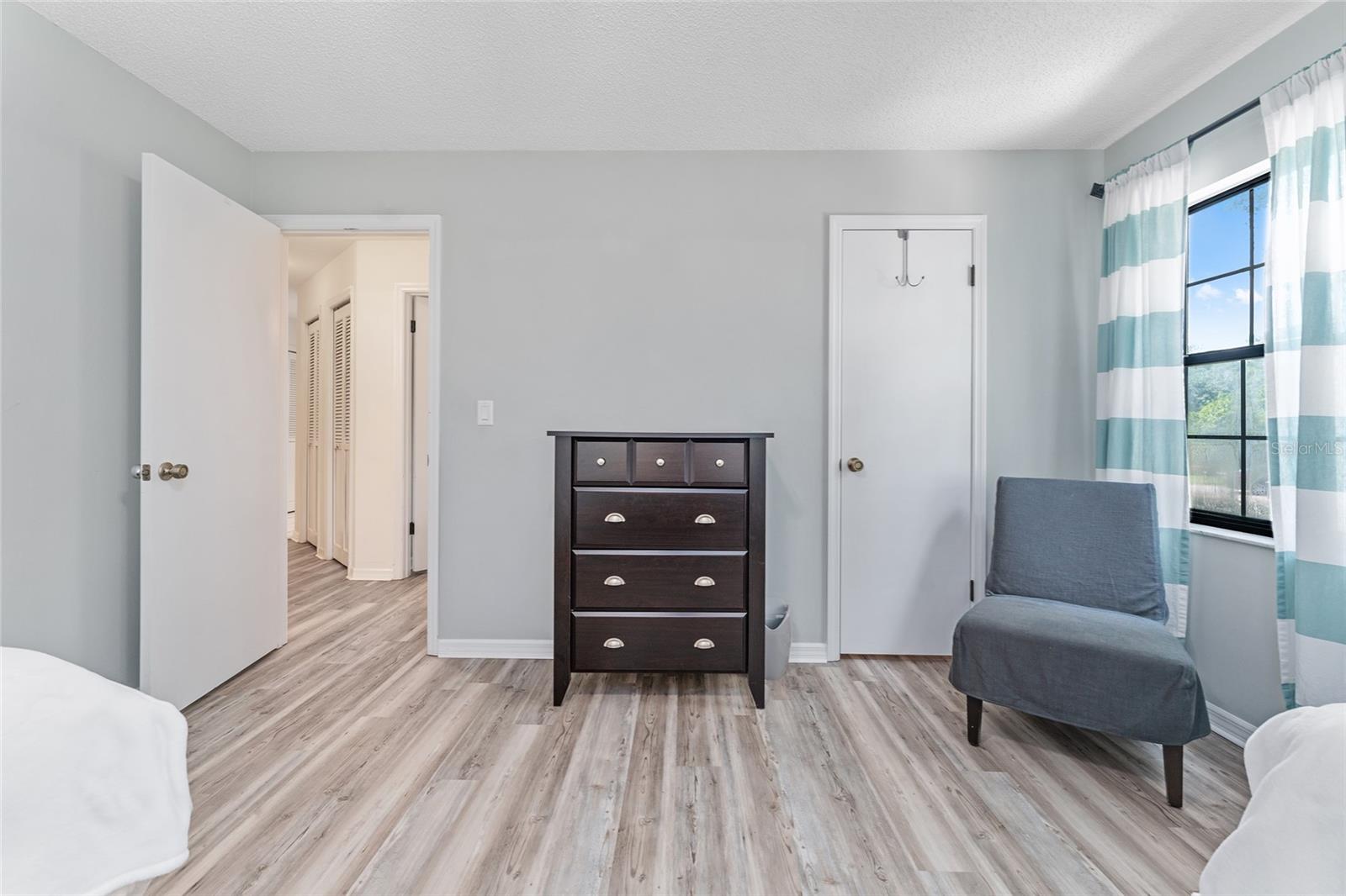Image 58 of 72 For 8101 46th Street